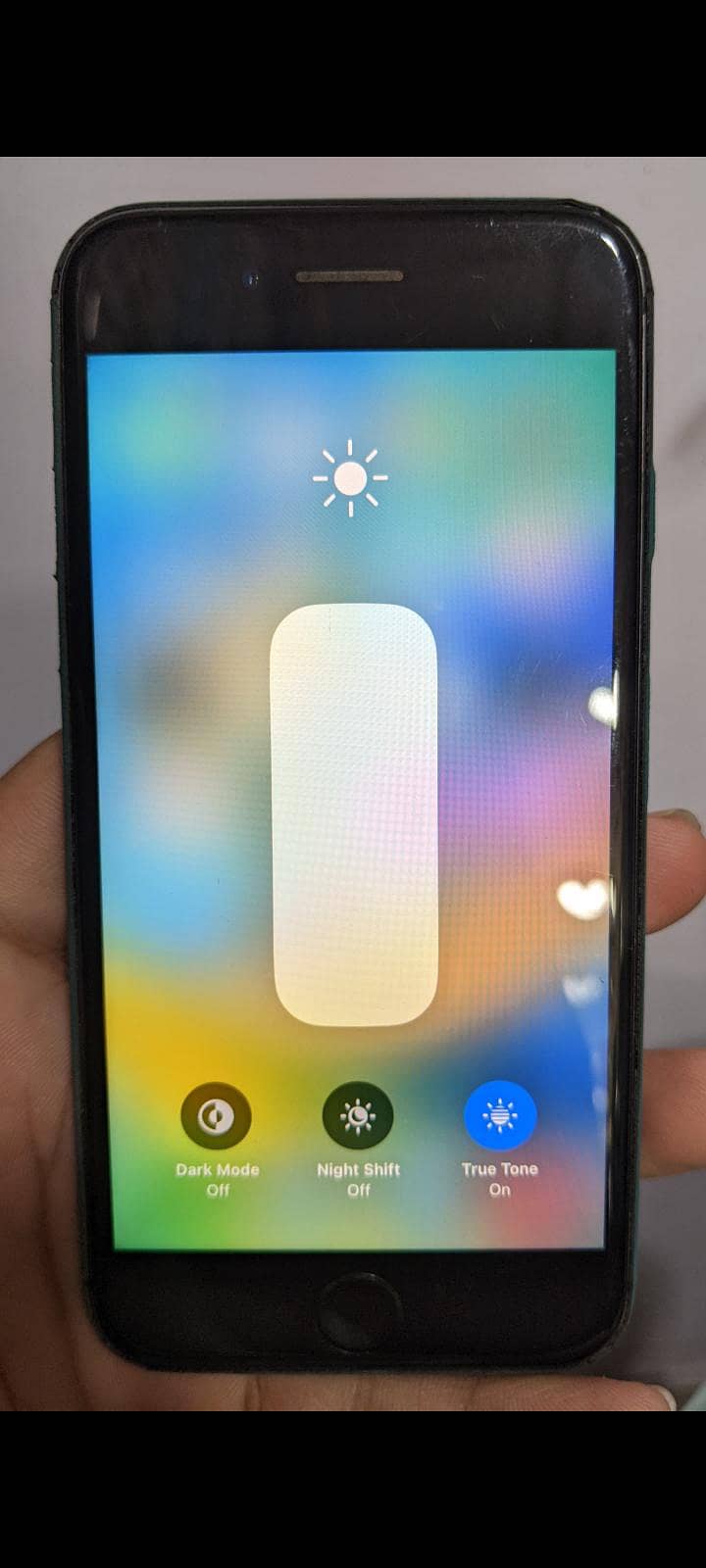 Apple iPhone 8 1