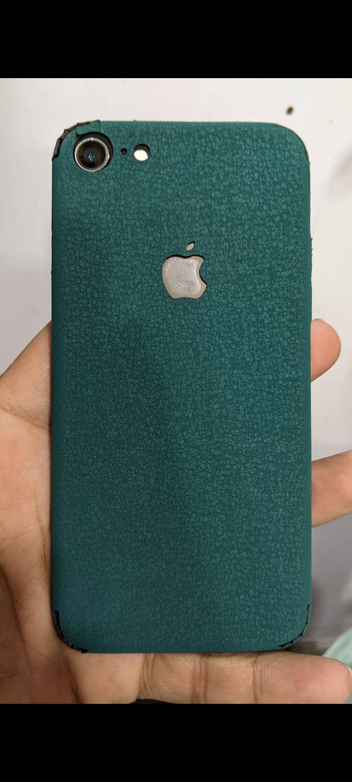 Apple iPhone 8 3