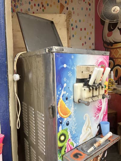 Ice cream machine