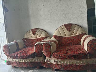 5 seter sofa for sale 1 3 seter and 2  adad 1 seter candetion achi hai
