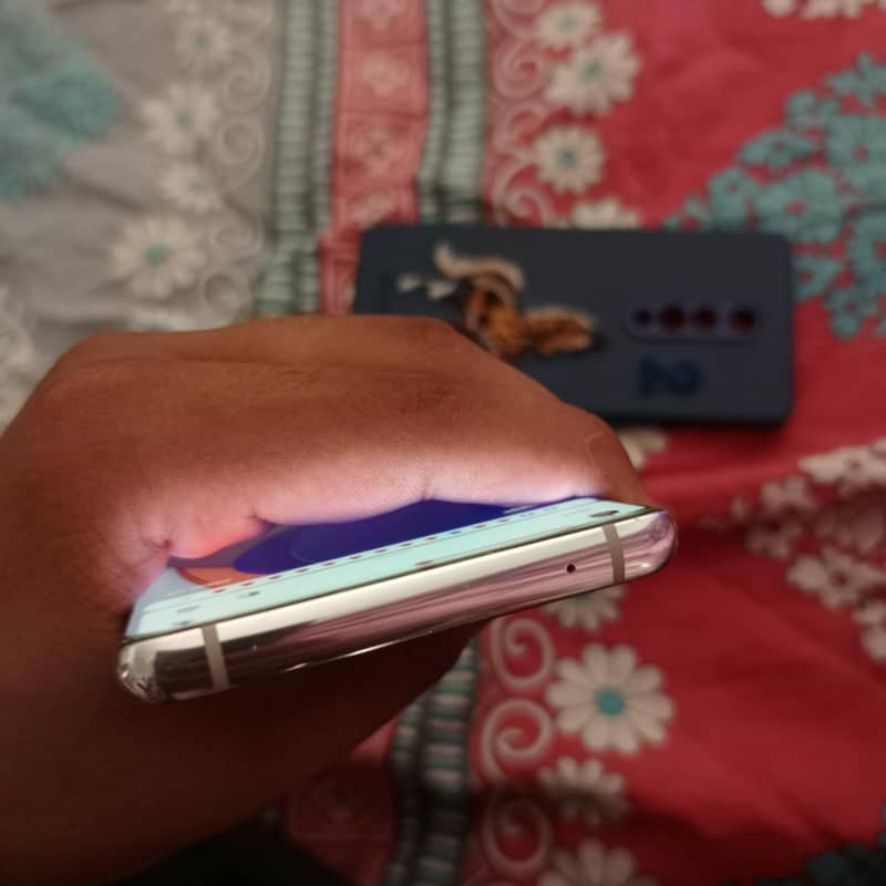One Plus 8 4