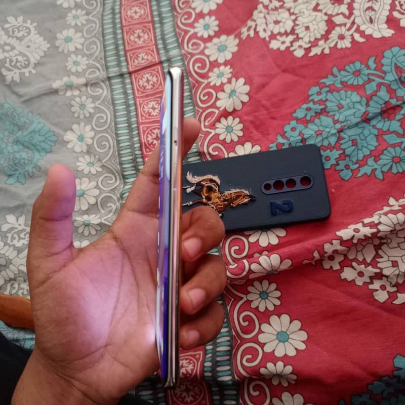 One Plus 8 5