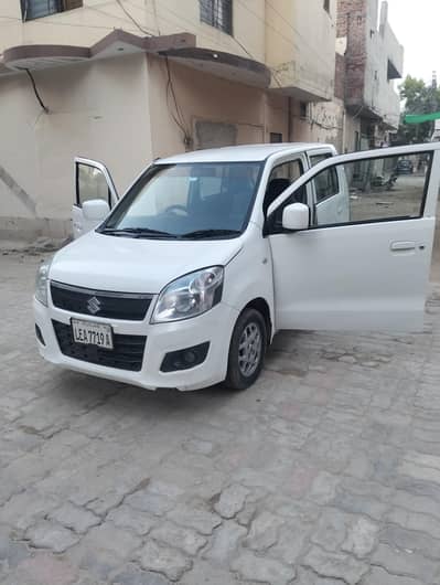 Suzuki Wagon R 2018 VXL 0,3,0,7,7,7,2,4,9,7,5