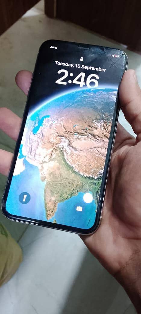 Apple iPhone X 1