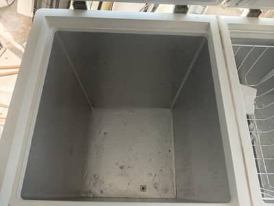 Used Deep Freezer for Sale – Good Condition – Working Perfectly”