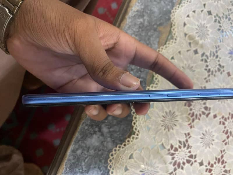 OPPO A16 8