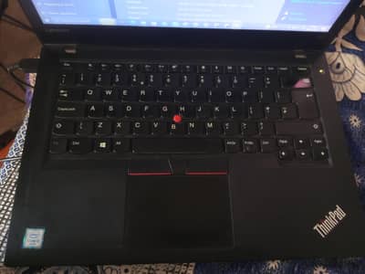 i5 6th generation 8gb Ram 240 SSD 128 MB Graficcard