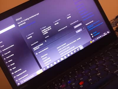 i5 6th generation 8gb Ram 240 SSD 128 MB Graficcard