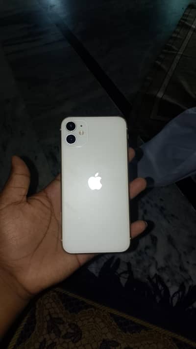 Apple iPhone 11