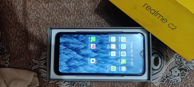 Realme C2 2/32GB Diamond Blue – Good Condition