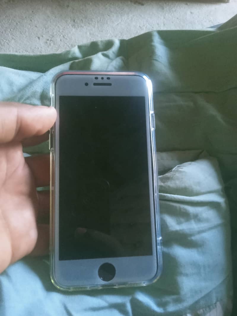 Apple iPhone SE 4