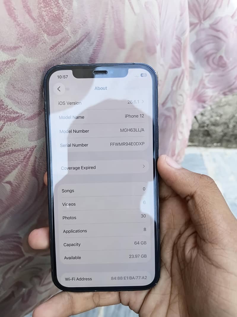 Apple iPhone 12 1