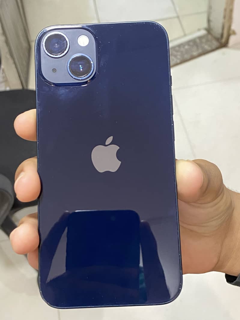 Apple iPhone 13 1