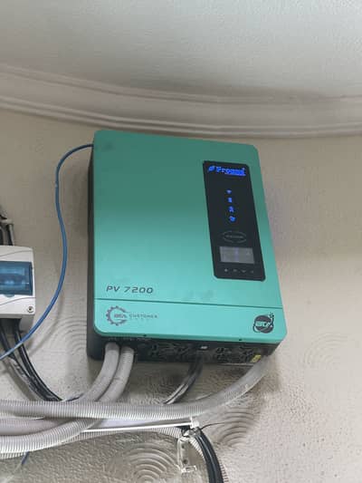 Fronus PV-7200 Inverter