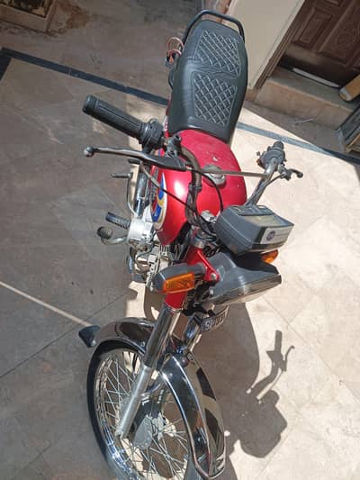 Hi-speed Sr70 motorbike