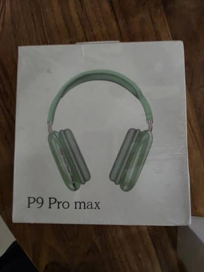 wire less Head phones