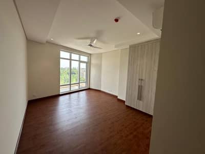Facing Golf And Lake View 2 Bed Apartment For Sale With Maid Store And Powder Room