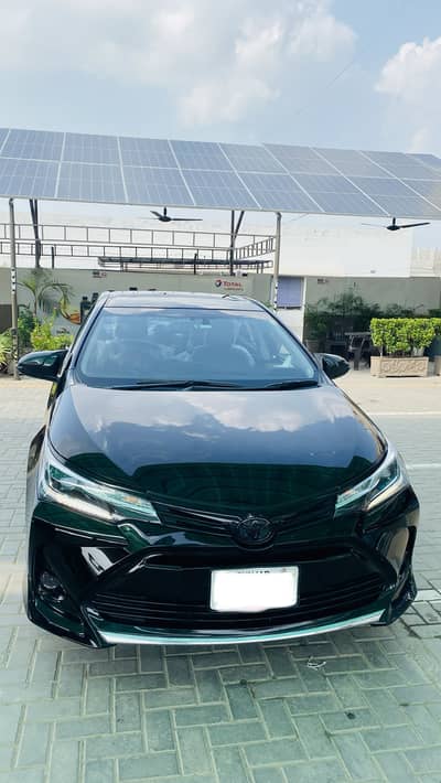 Toyota Corolla Altis Grande x CVT_i 1.8 Black Interior 2023