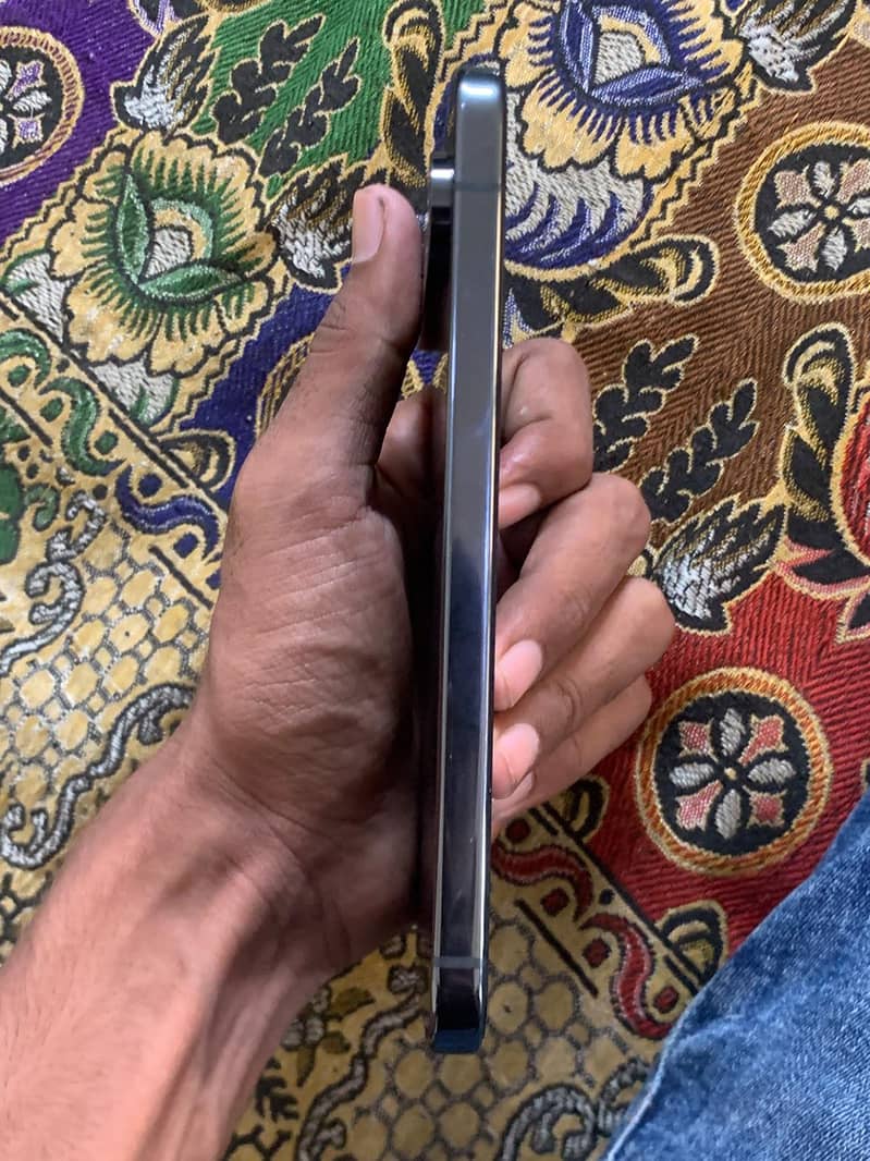 Google pixel 9 pro xl 2