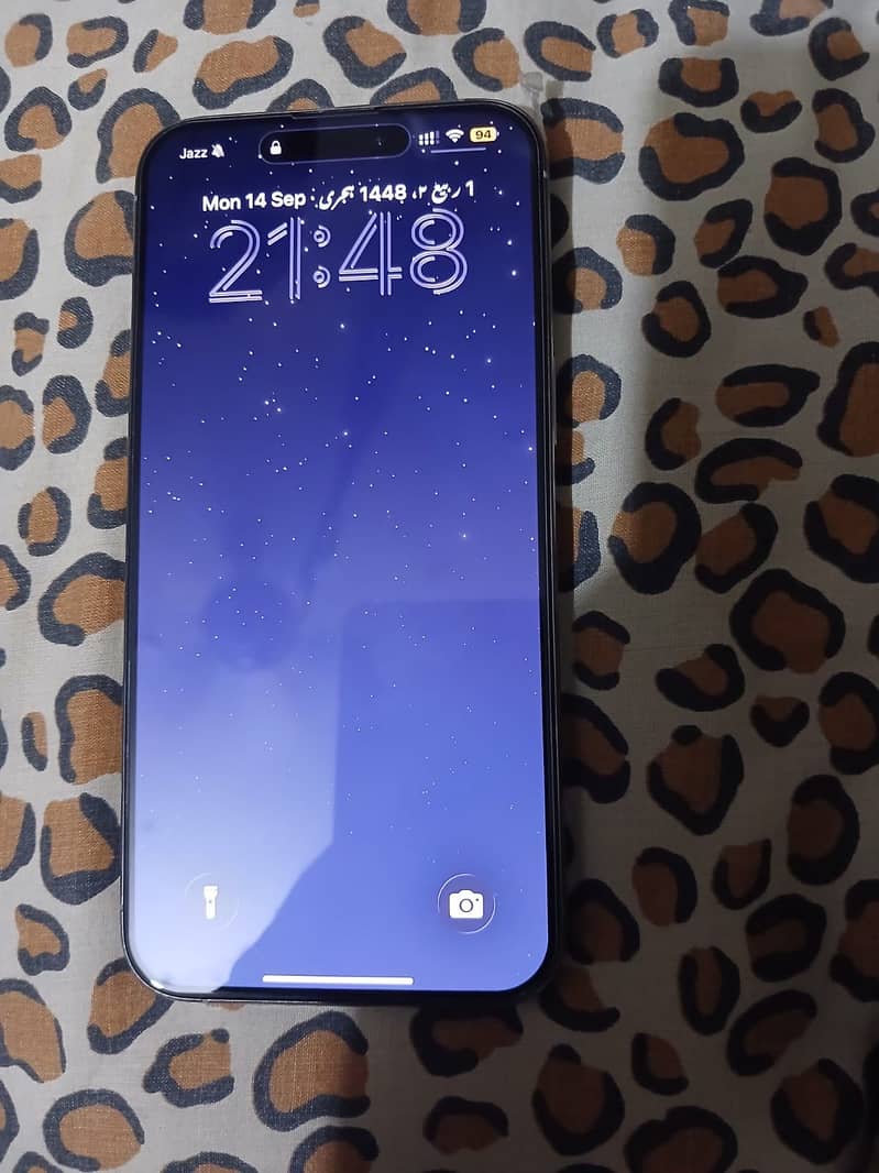 iPhone 15 Pro Max 5
