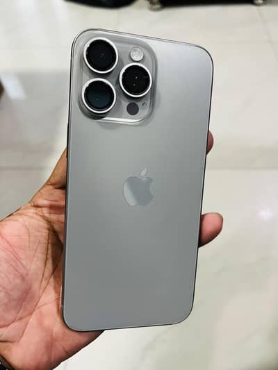 Apple iPhone 15 Pro Max