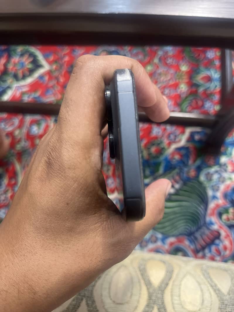 Iphone 15pro jv 2