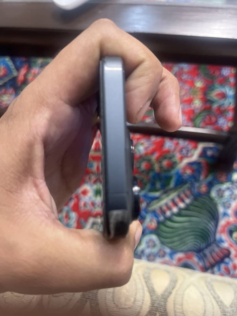 Iphone 15pro jv 4