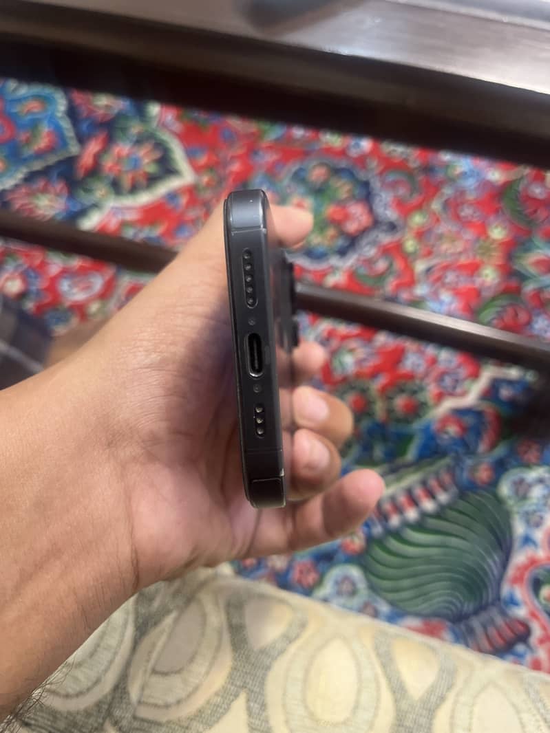 Iphone 15pro jv 5