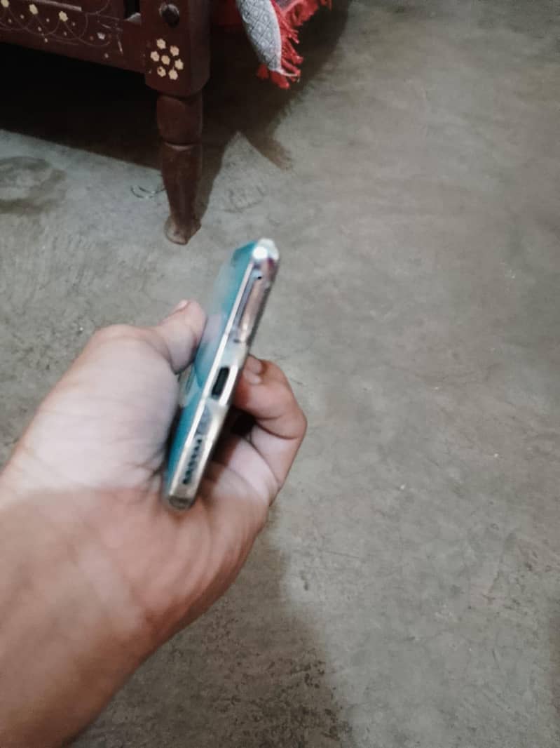 Tecno CAMON 40 Pro 2
