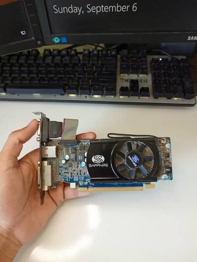 Sapphire AMD Radeon HD 5570 (2GB DDR3) best Gta 5 ( Pubg / Freefire ]