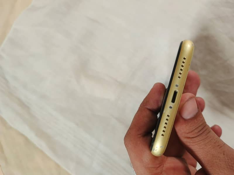 Apple iPhone 11 2