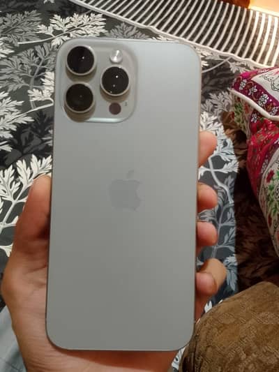 Apple iPhone 16 Pro Max