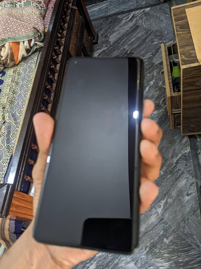 One Plus 9 Pro 0