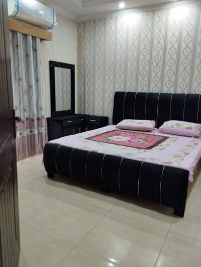 Furnished room near bahria orchard raiwaid road daily weekly monthly