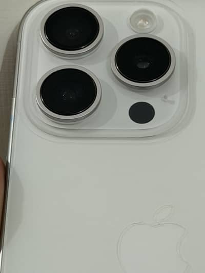 Apple iPhone 15 Pro jv