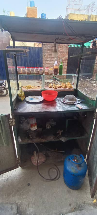 counter with fryer and hot plate