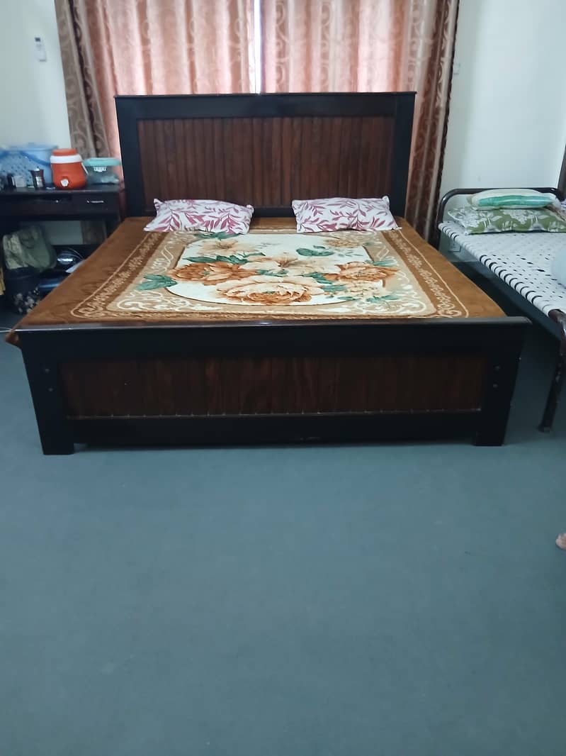 ڈبل بیڈ برائے فروخت 0
