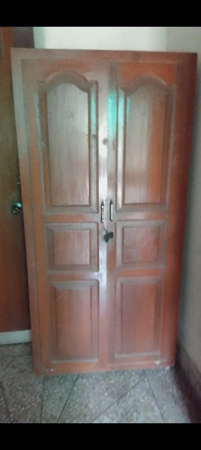 Almari 2 door wali