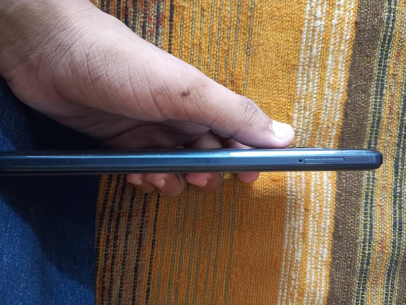 Tecno CAMON 18T 1