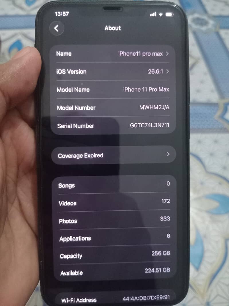 Apple iPhone 11 Pro Max 4