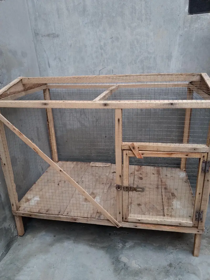 cage for sale used good condition — photo 3
