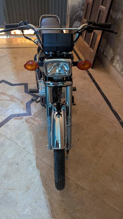 Honda CG125 BLACK 2026 MODEL