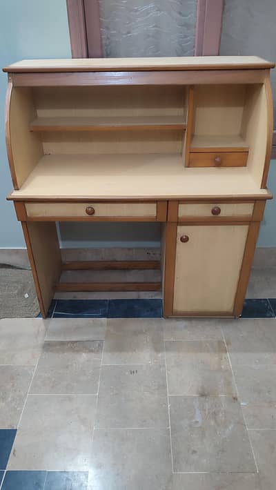 Computer / Study Table