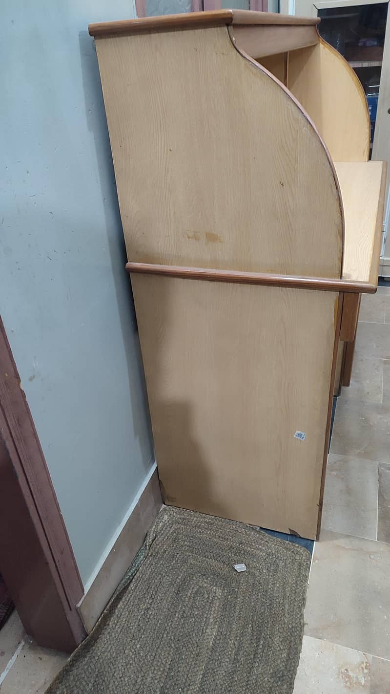 Computer / Study Table 1