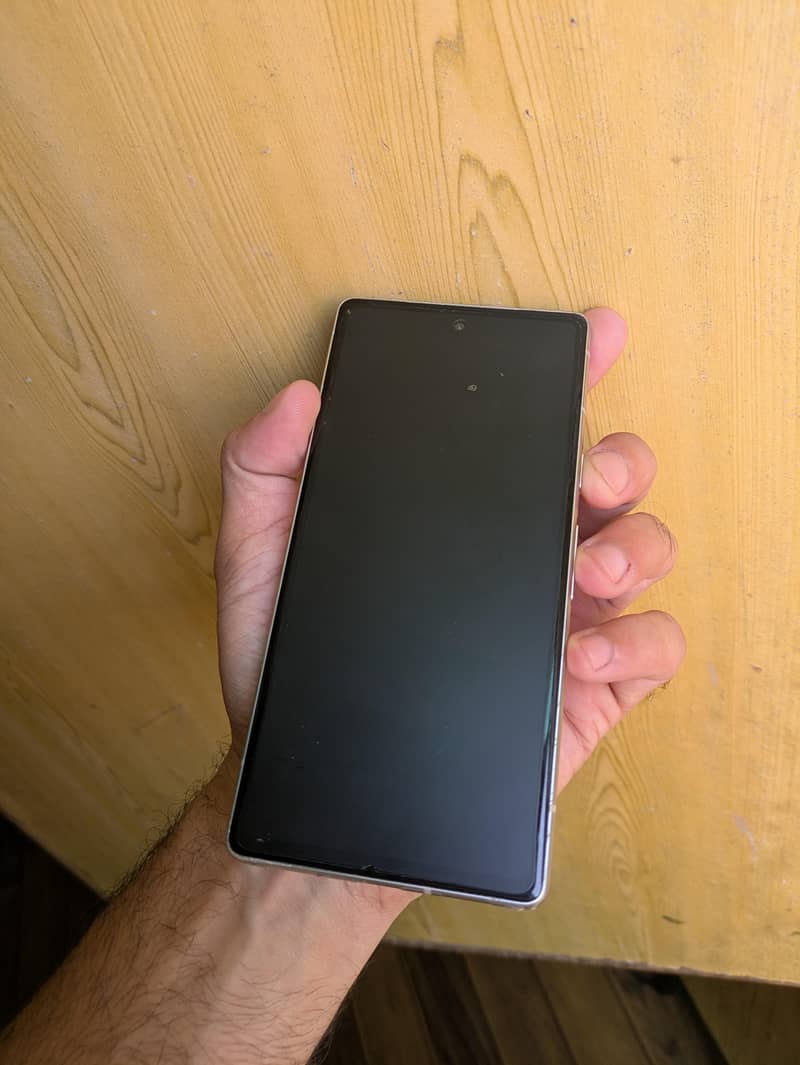 pixel 7a 5