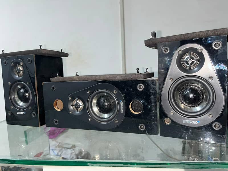 mini speaker 1