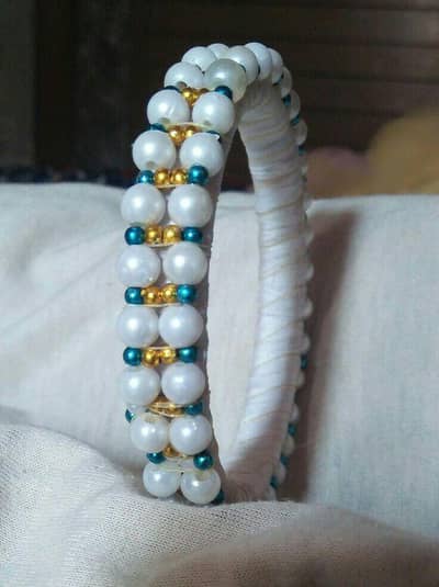 beautiful handmade bangals pearl beads crystal beads tiny sale