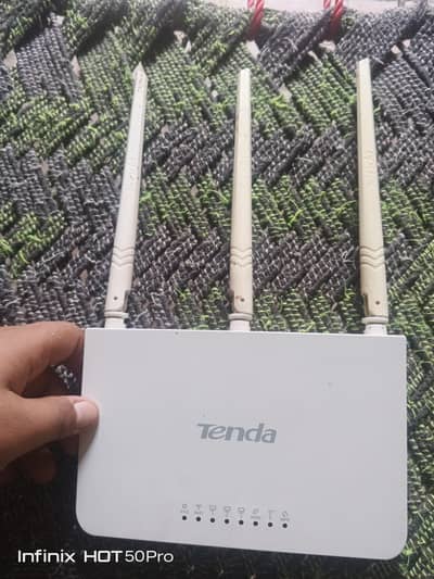tenda router