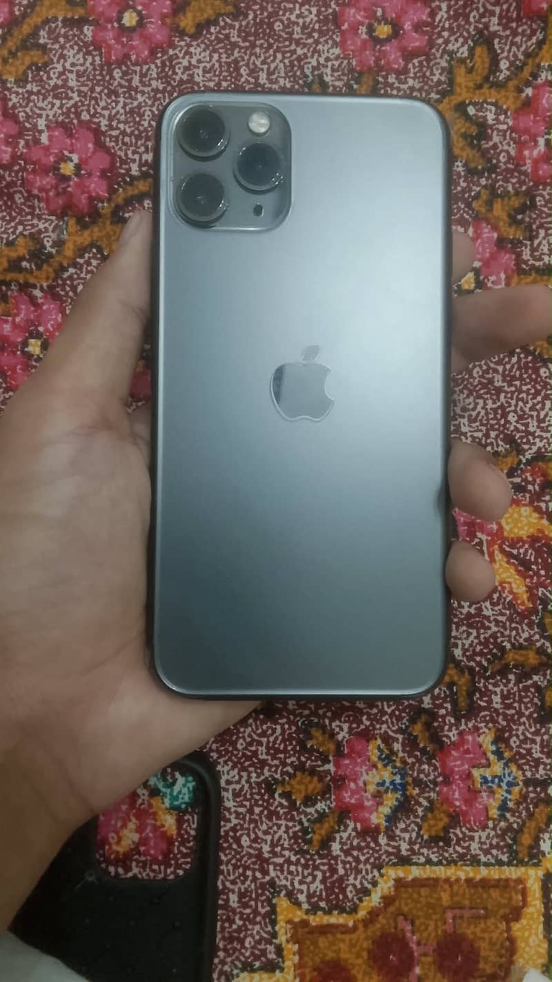 Apple iPhone 11 Pro 2