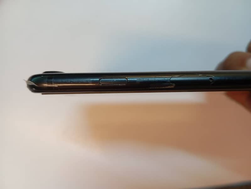 Apple iPhone 7 Plus 2